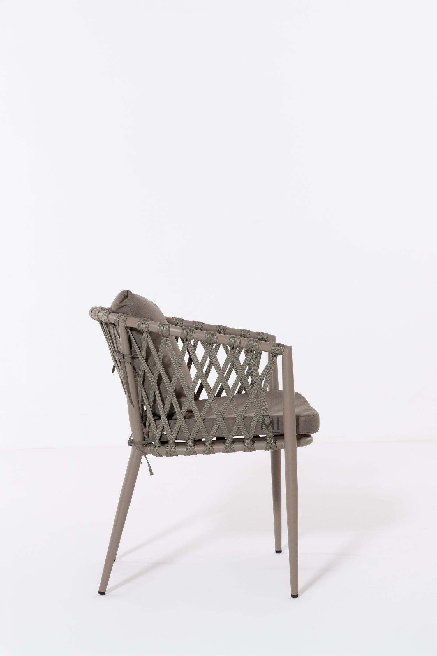 LuxeWeave Outdoor Dining Chair | Modern Rope Patio Armchair