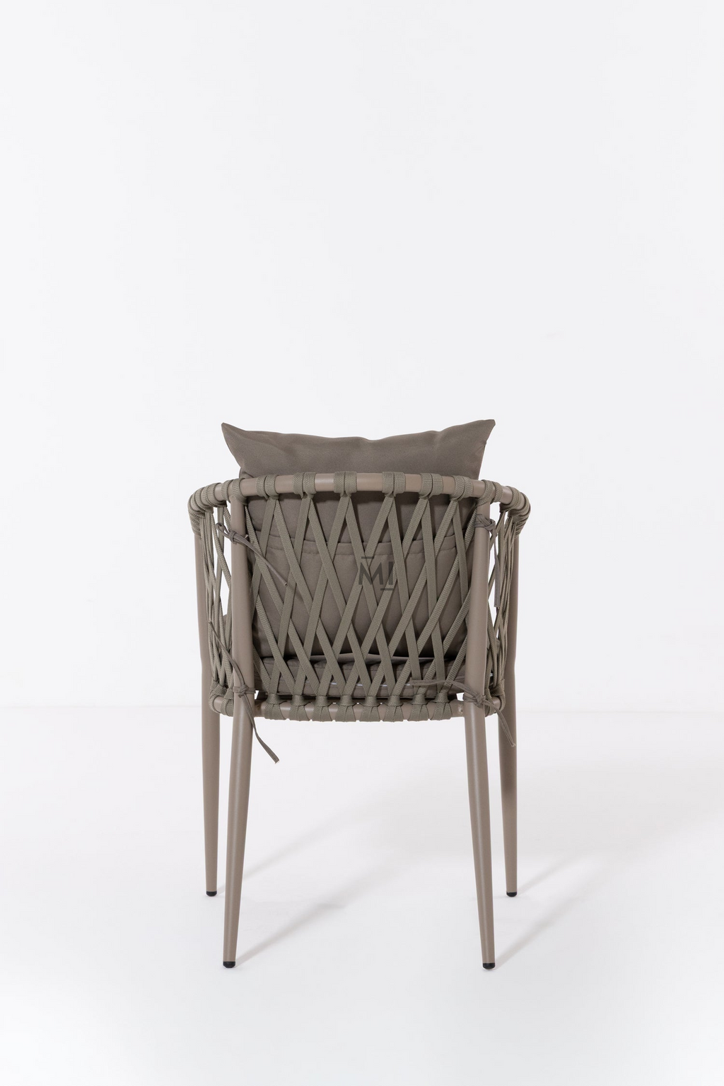 LuxeWeave Outdoor Dining Chair | Modern Rope Patio Armchair